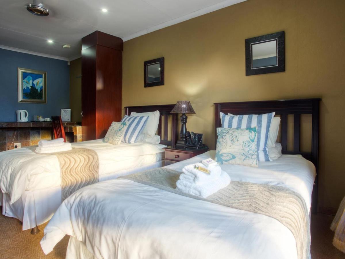 Purple Gecko Guest House ไลเดนเบิร์ก ภายนอก รูปภาพ