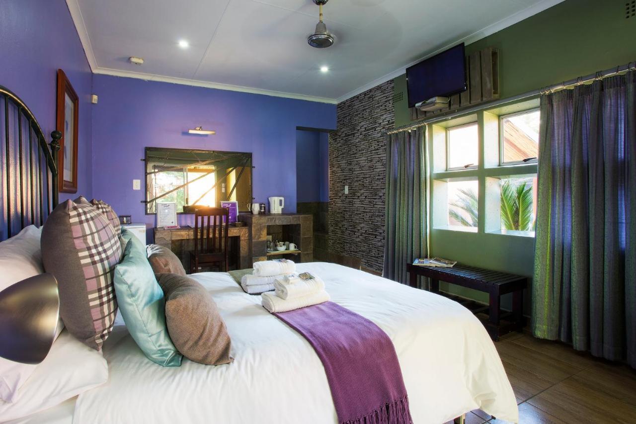 Purple Gecko Guest House ไลเดนเบิร์ก ภายนอก รูปภาพ