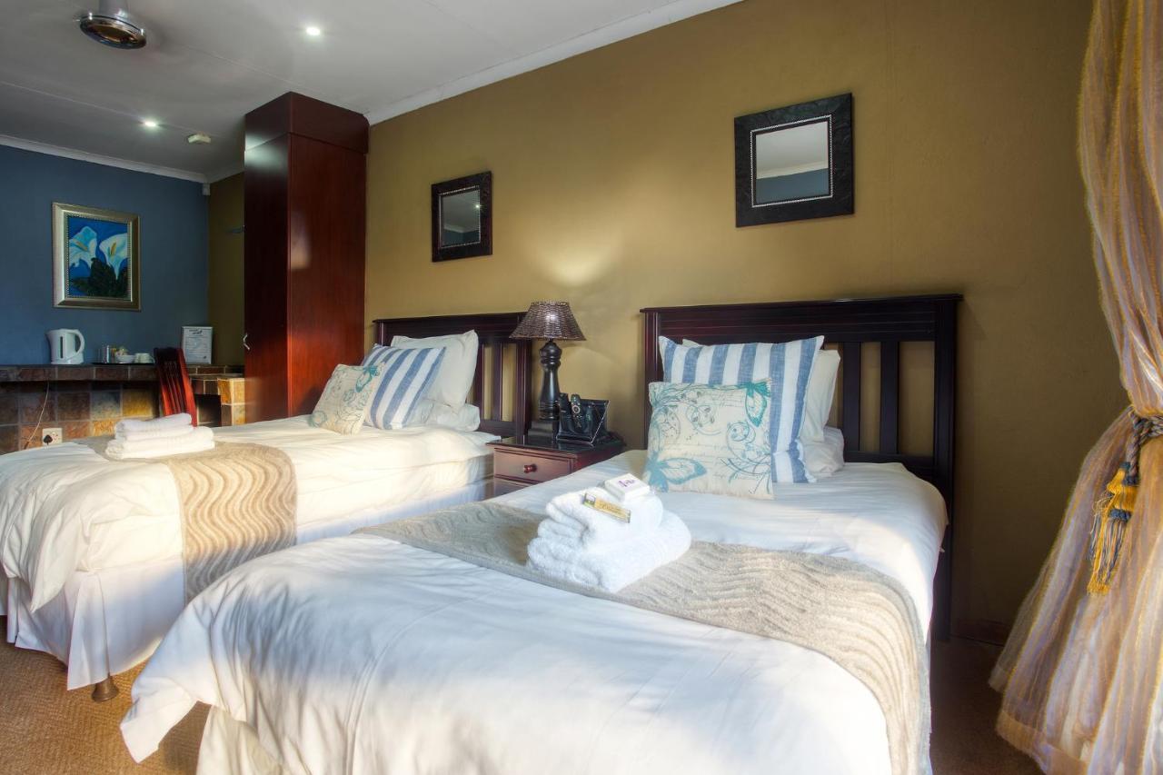 Purple Gecko Guest House ไลเดนเบิร์ก ภายนอก รูปภาพ